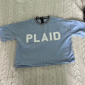 Baseball style top